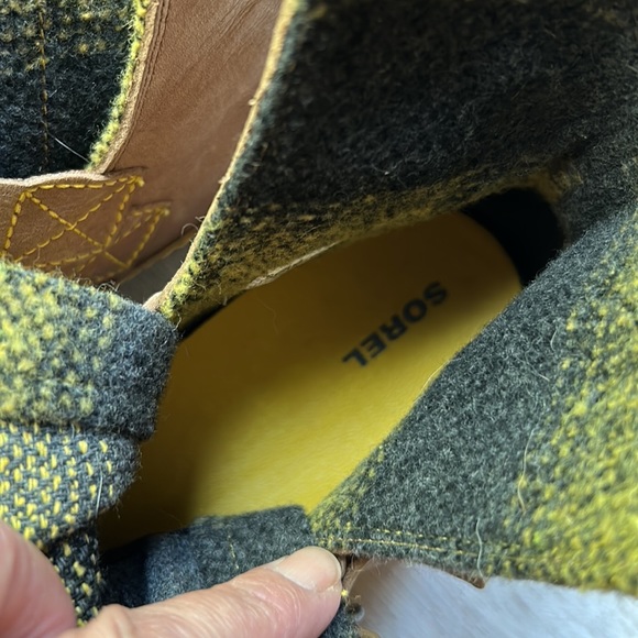 SOLD Sorel slip on ankle boots 🥾 size 9.5 preloved ❤️ - Picture 3 of 8